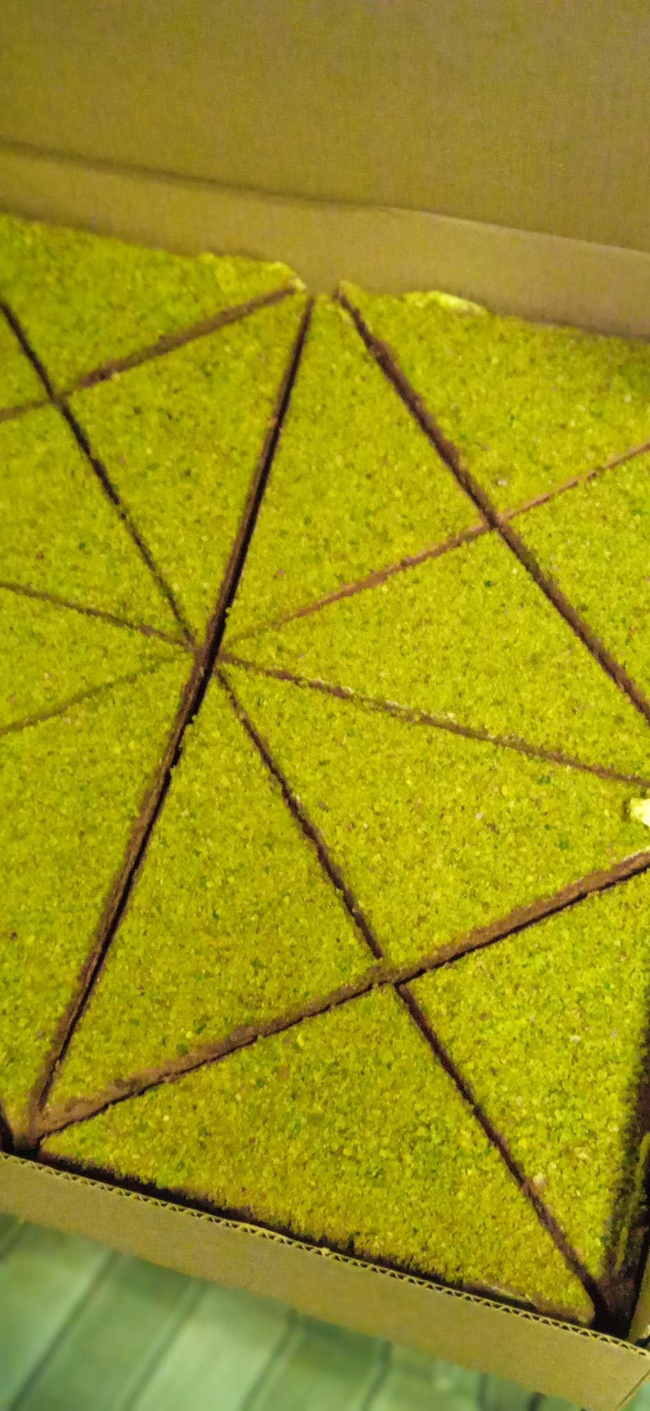 Antep Fıstıklı Pasta Dilimi