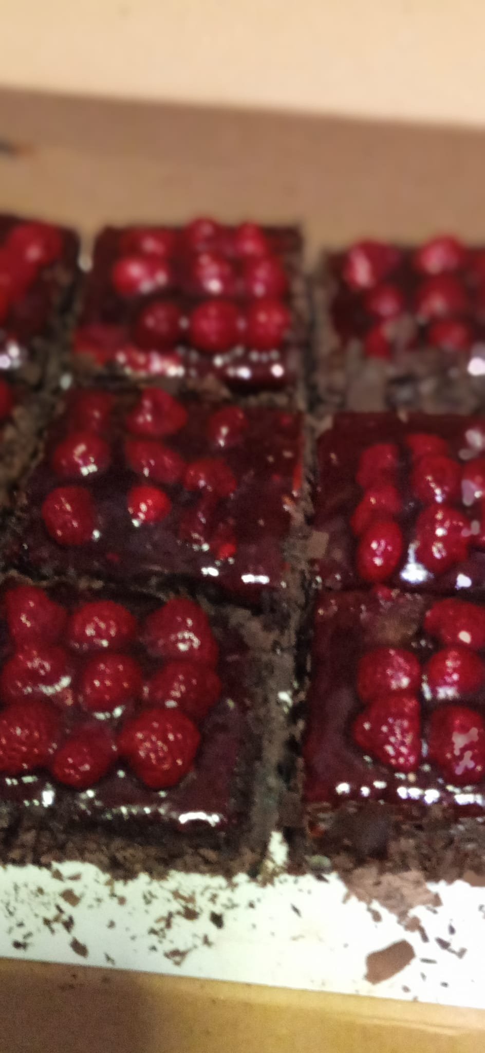 Frambuazlı Çikolatalı Dilim